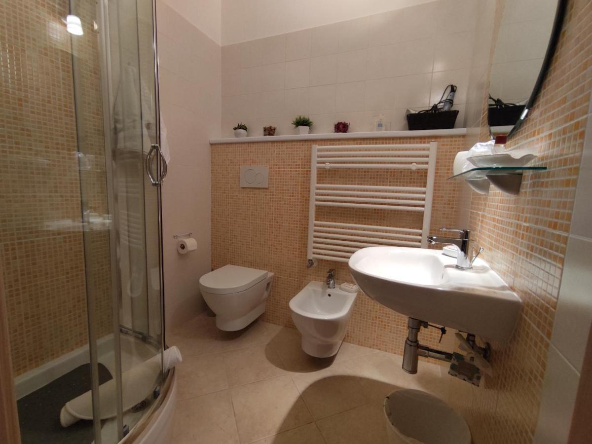 Il Giardino Delle Zagare Bed & Breakfast Фонди Екстериор снимка